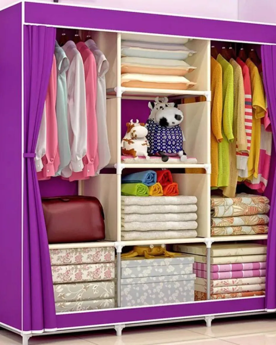 Mini Wardrobe