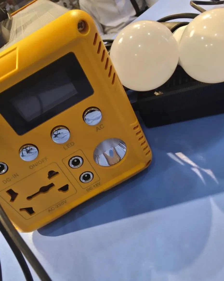 300w Solar Generator With 50w Panel