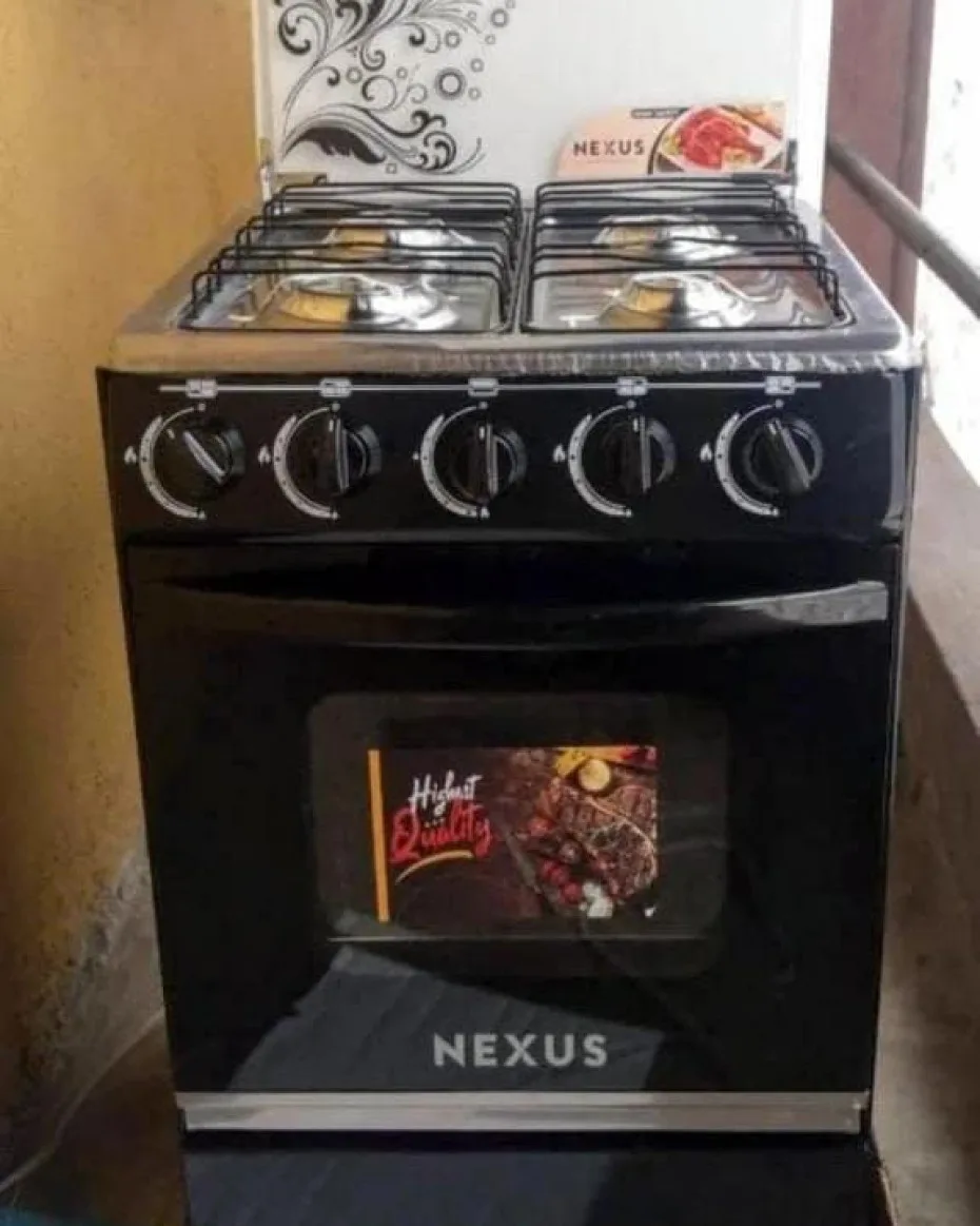Nexus 4 Gas Burner with oven