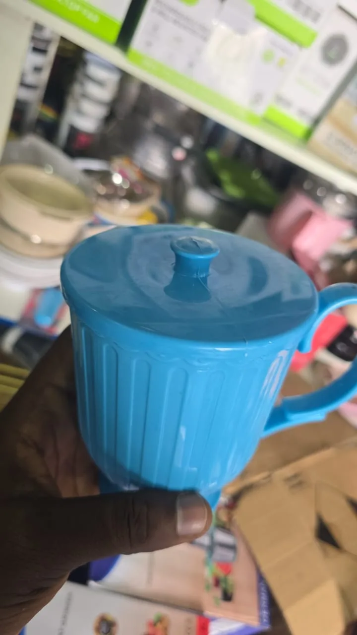 Plastic Cup with cover